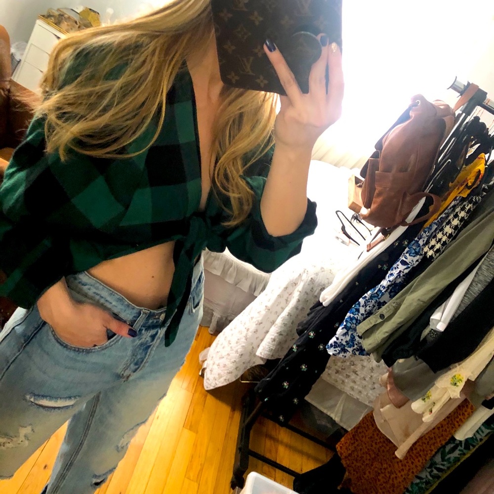 UO Cropped Tie Flannel